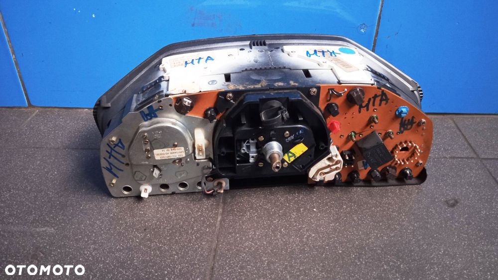 Licznik zegary Mercedes W124 1245437421 1245420216 87001280 - 5
