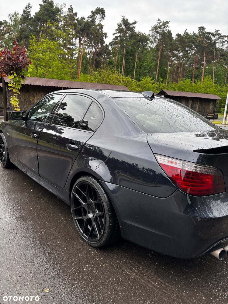 BMW Seria 5 530xd Edition Sport - 2