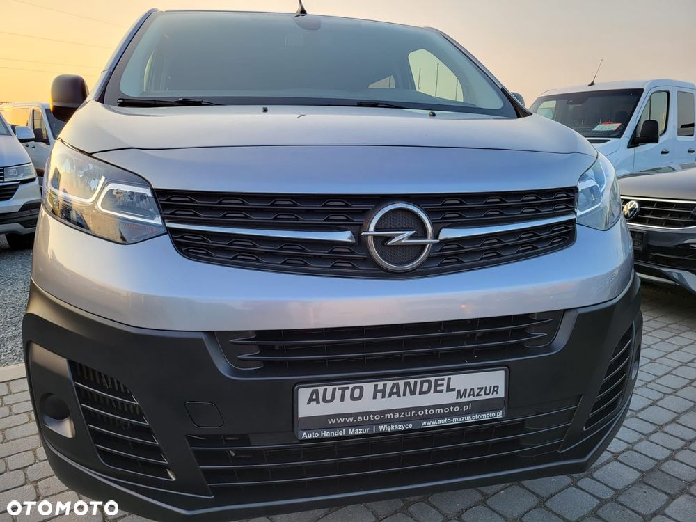 Opel Vivaro Kombi Extra Long 2,7t Enjoy - 12