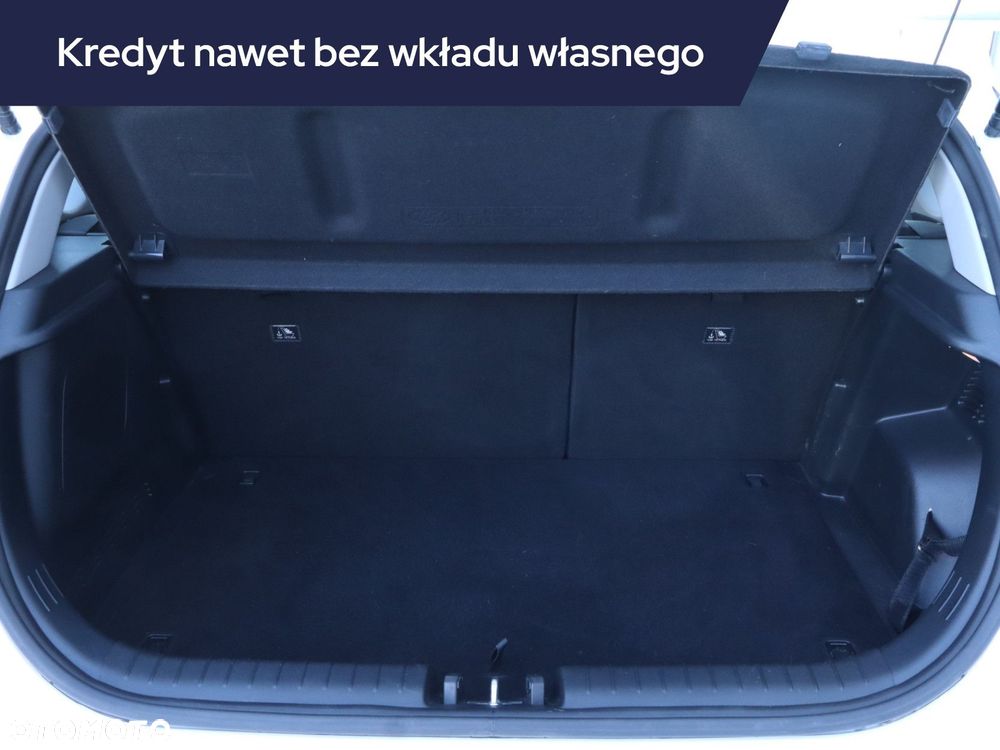 Hyundai i20 - 15