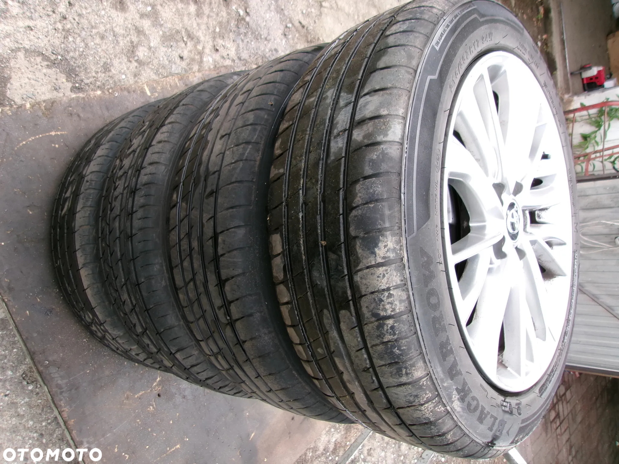 KOŁA FELGI ALU OPONY LATO  215/55/17 TOYOTA AVENSIS T27   VERSO  5X114,3 - 12