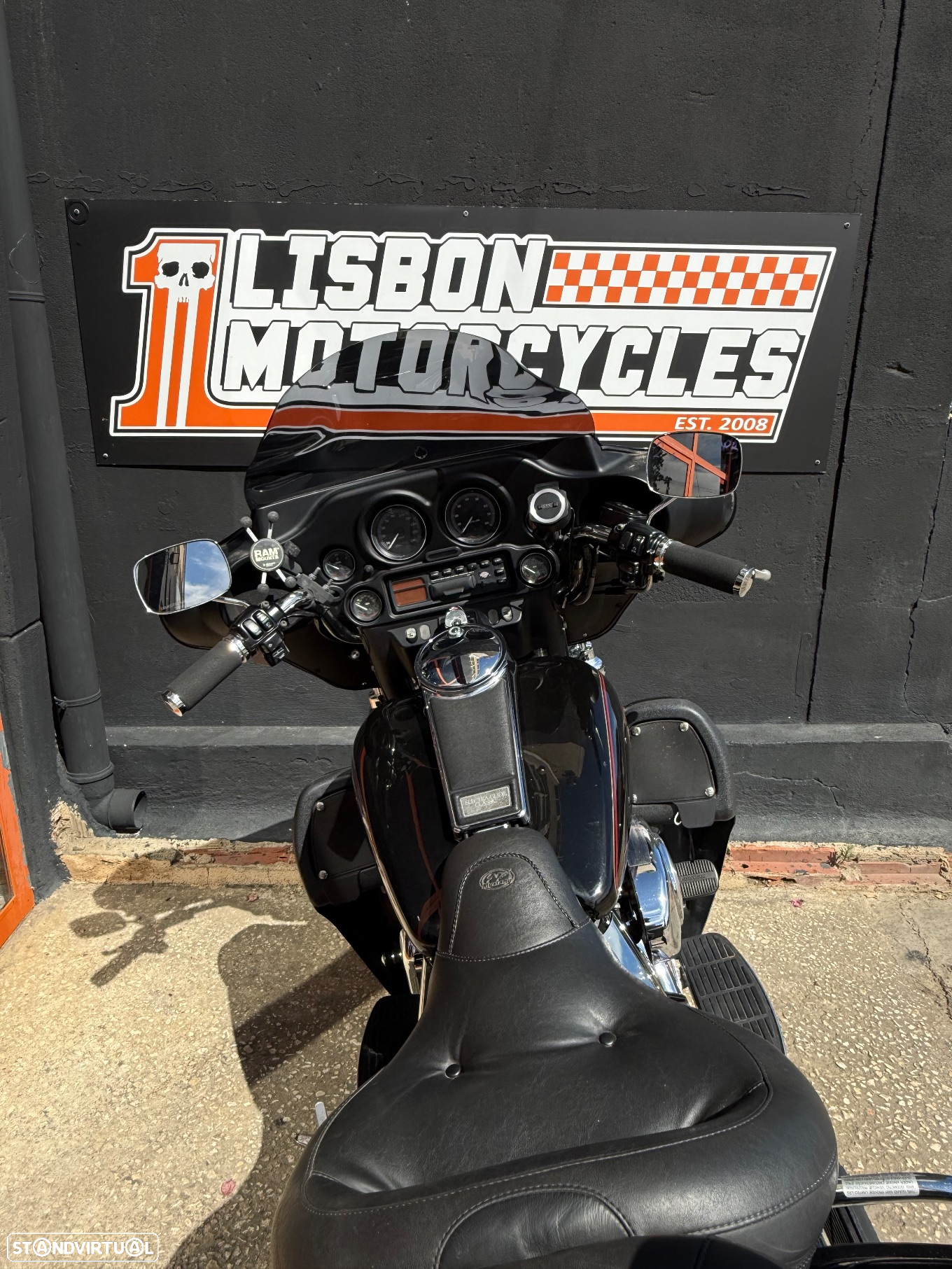 Harley-Davidson FLHTC ELECTRA GLIDE - 13