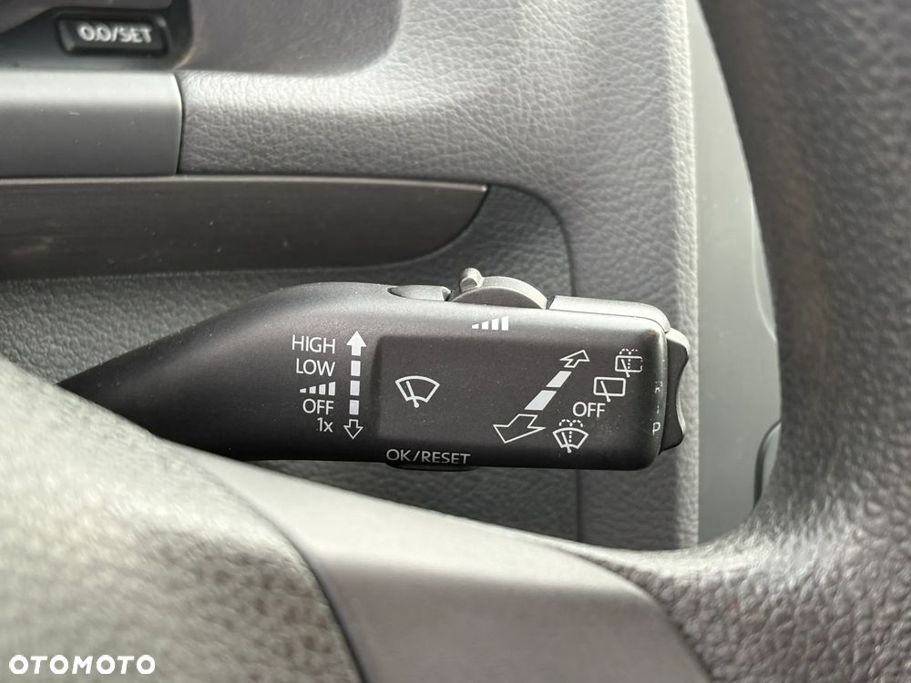 Volkswagen Touran 1.2 TSI BlueMotion Technology MATCH - 25