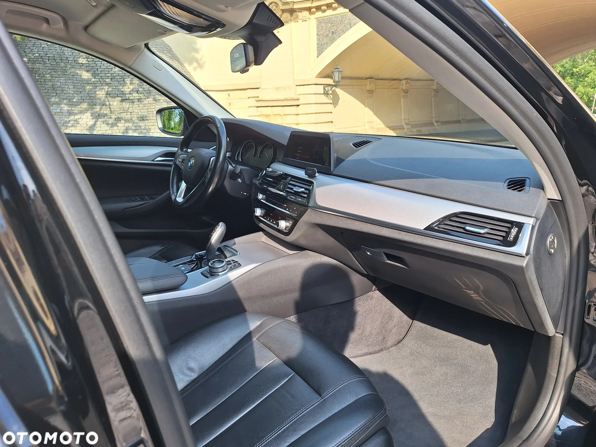 BMW Seria 5 520d Touring - 8