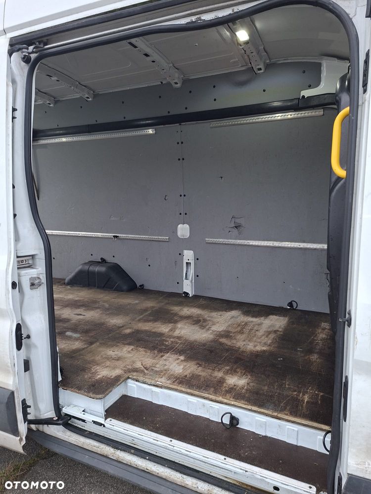 Ford TRANSIT - 3