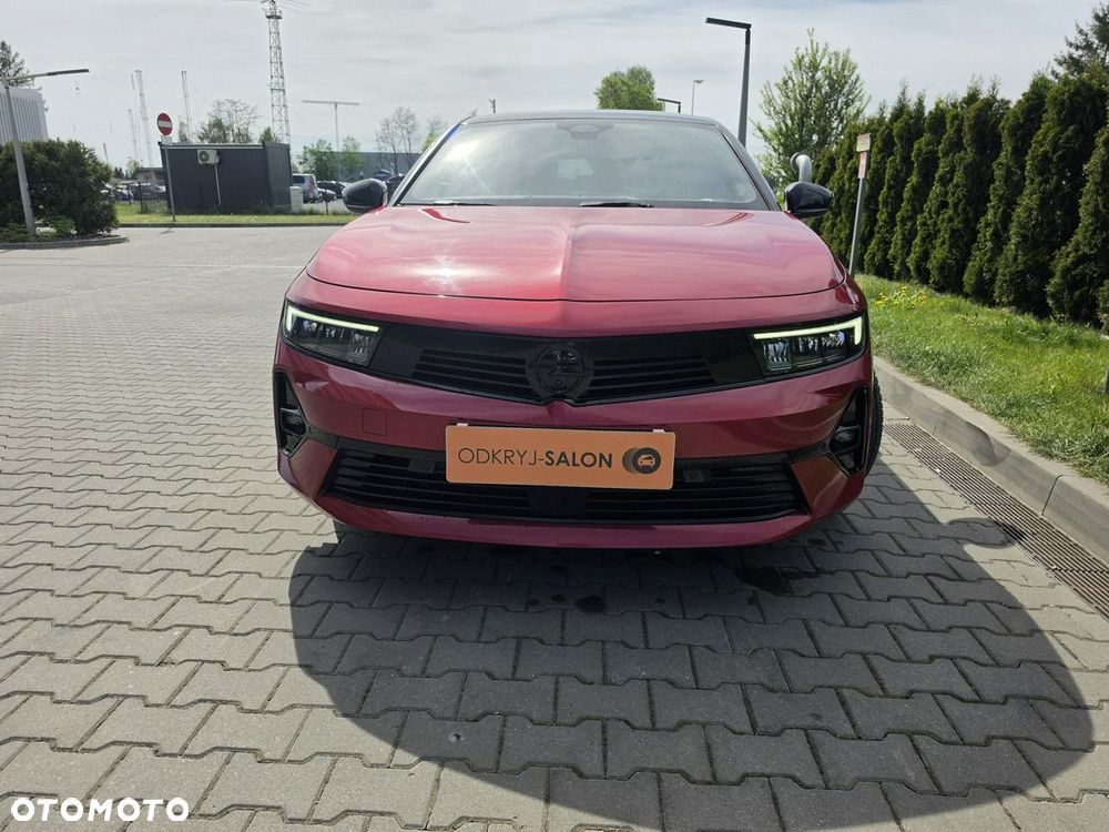 Opel Astra 1.2 T GS S&S - 4