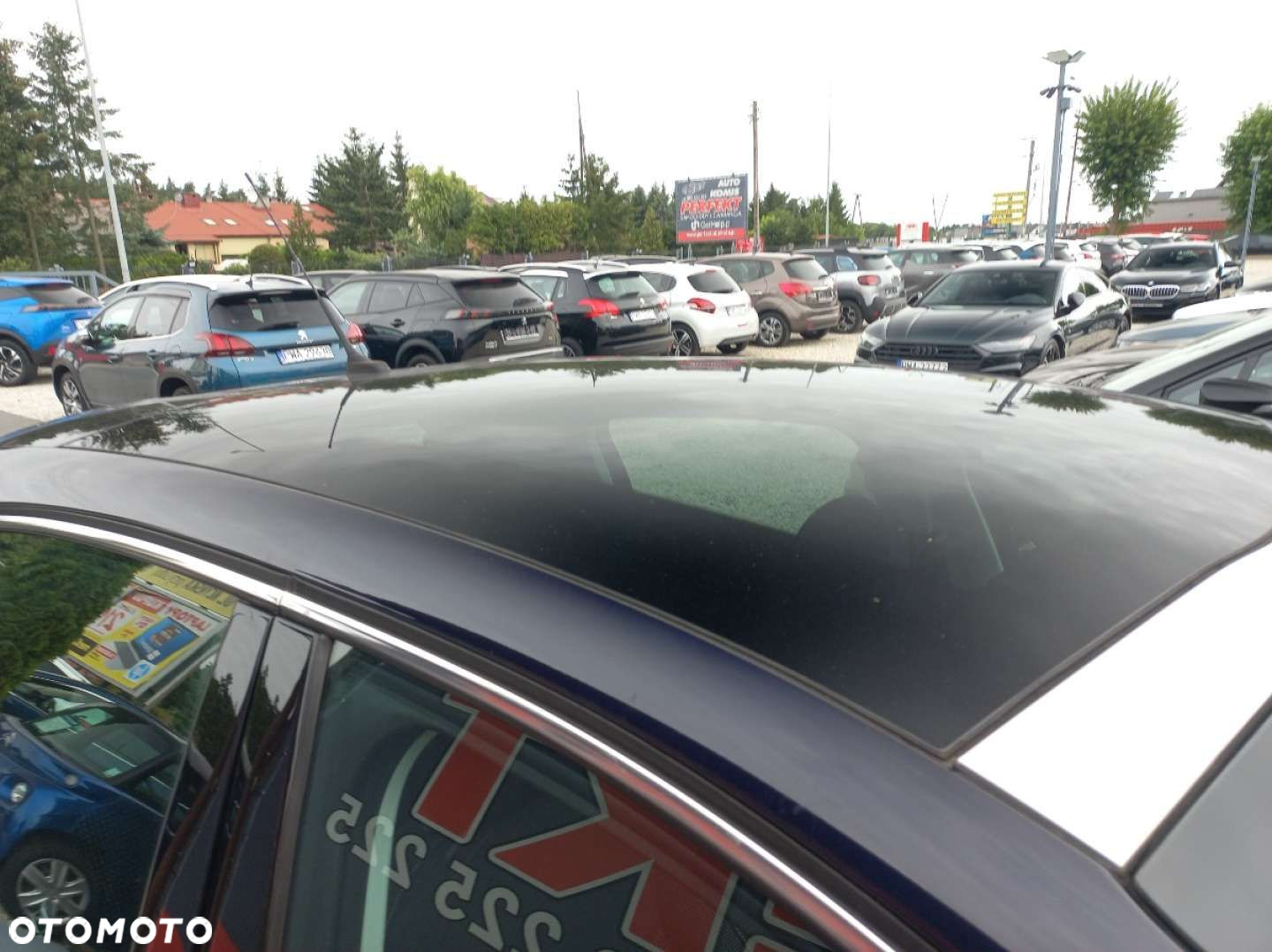 Peugeot 208 - 9