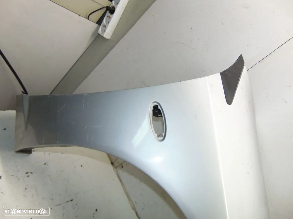 Ford Cougar guarda lamas - 9