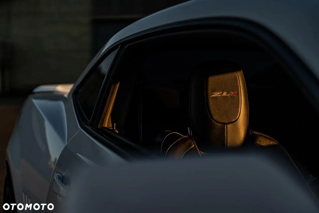 Chevrolet Camaro - 10