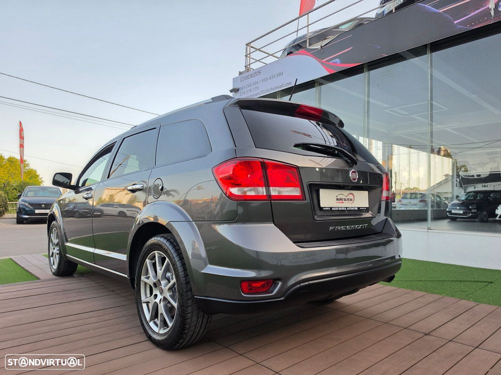 Fiat Freemont 2.0 M-Jet BlackCode - 12