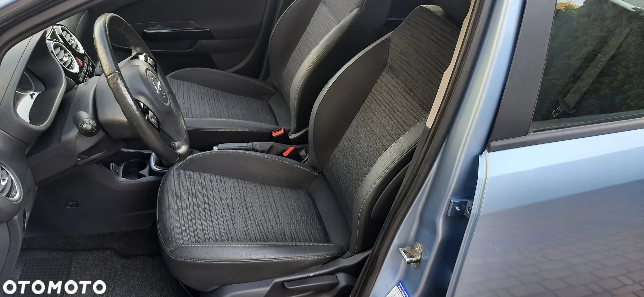 Opel Corsa - 21