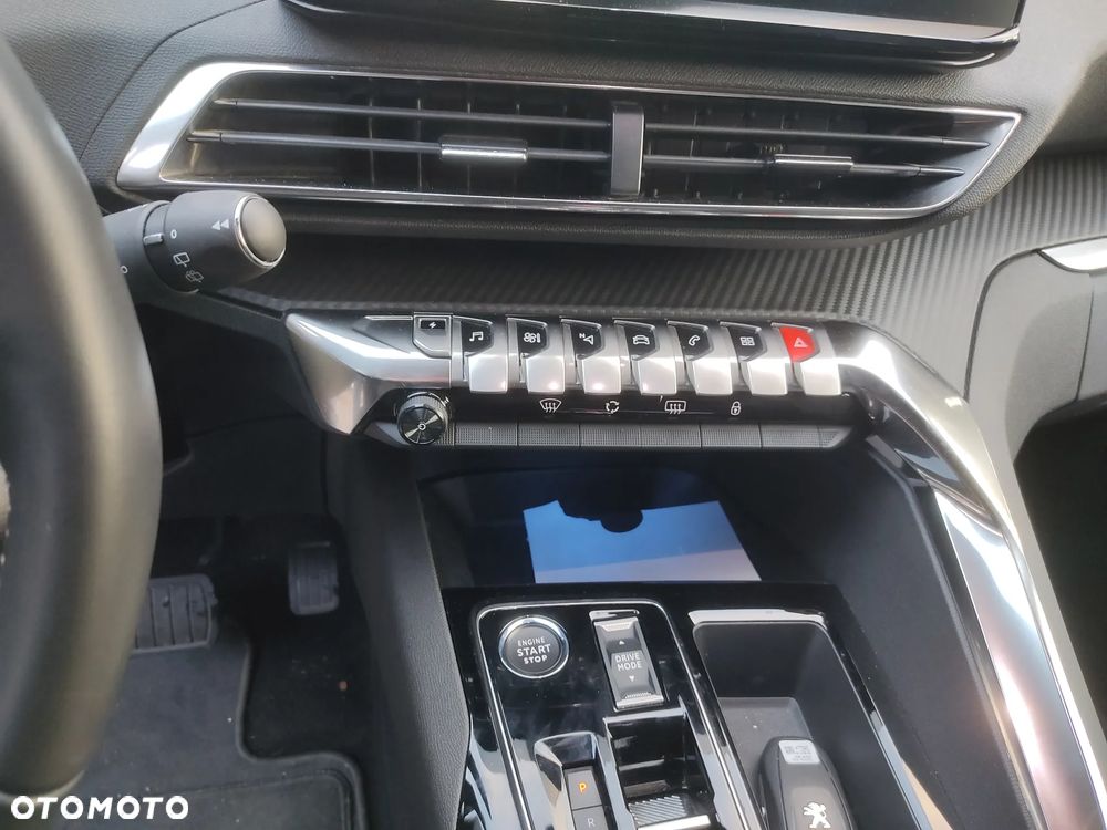 Peugeot 3008 225 e-EAT8 Allure Pack - 9