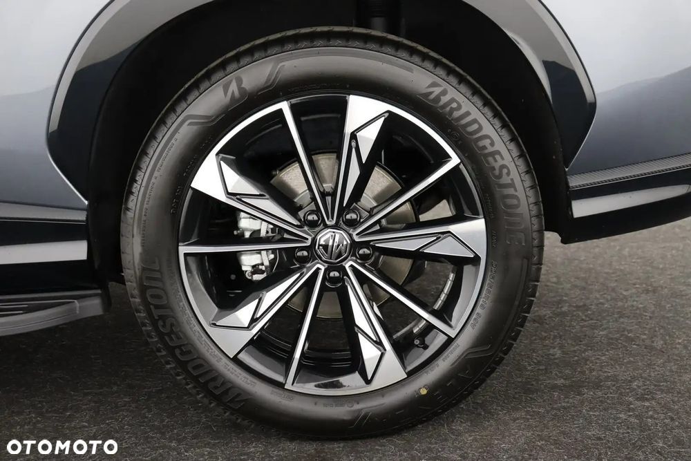 MG HS 1.5T PHEV Exclusive - 12