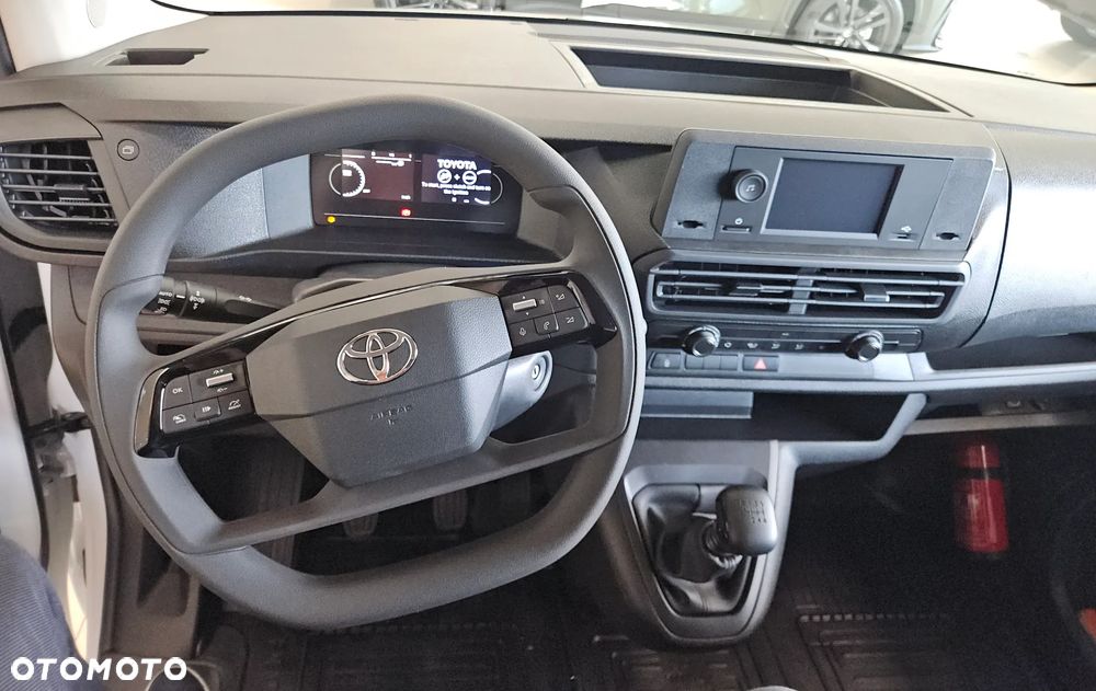 Toyota Proace - 16