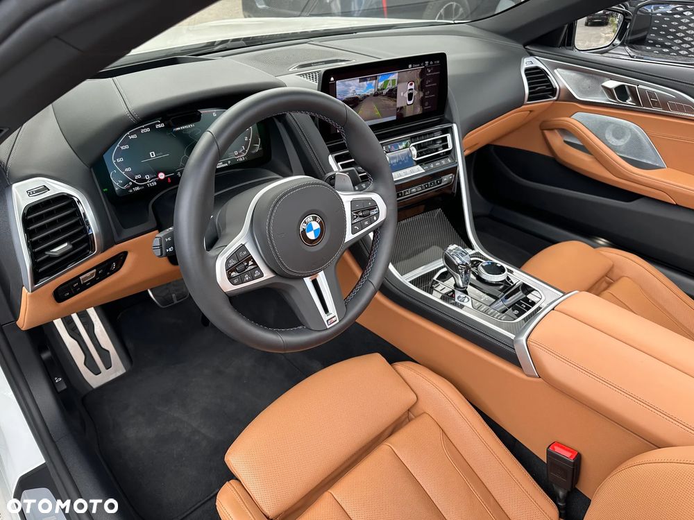 BMW Seria 8 M850i xDrive - 11