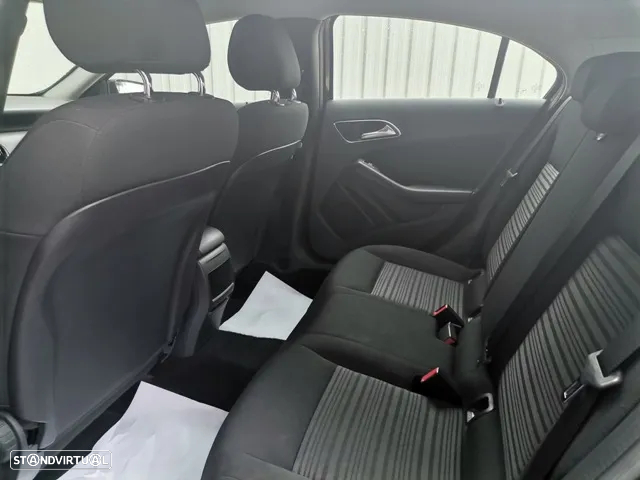 Mercedes-Benz A 180 d - 7