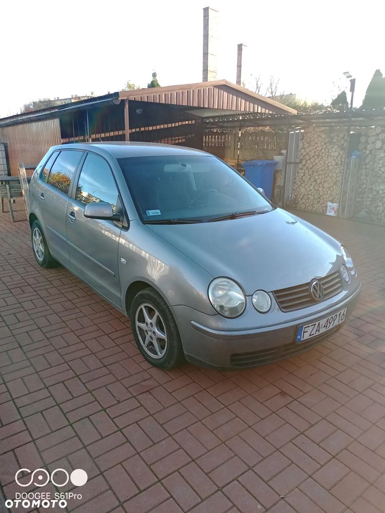 Volkswagen Polo - 1