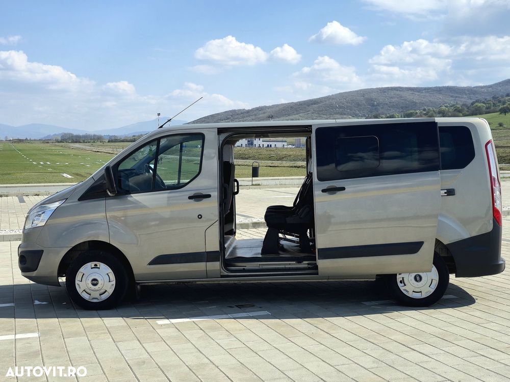 Ford Tourneo Custom 300 L1H1 VA Titanium - 9