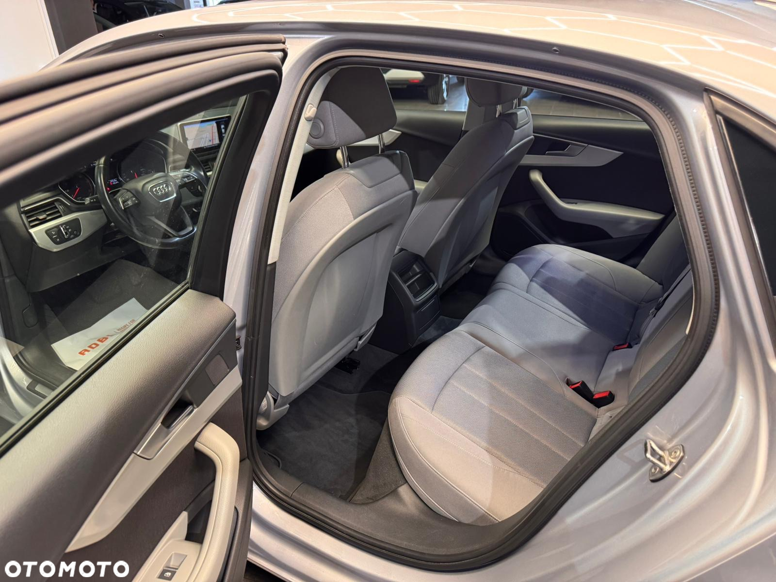 Audi A4 ver-2-0-tfsi-ultra-s-tronic - 9
