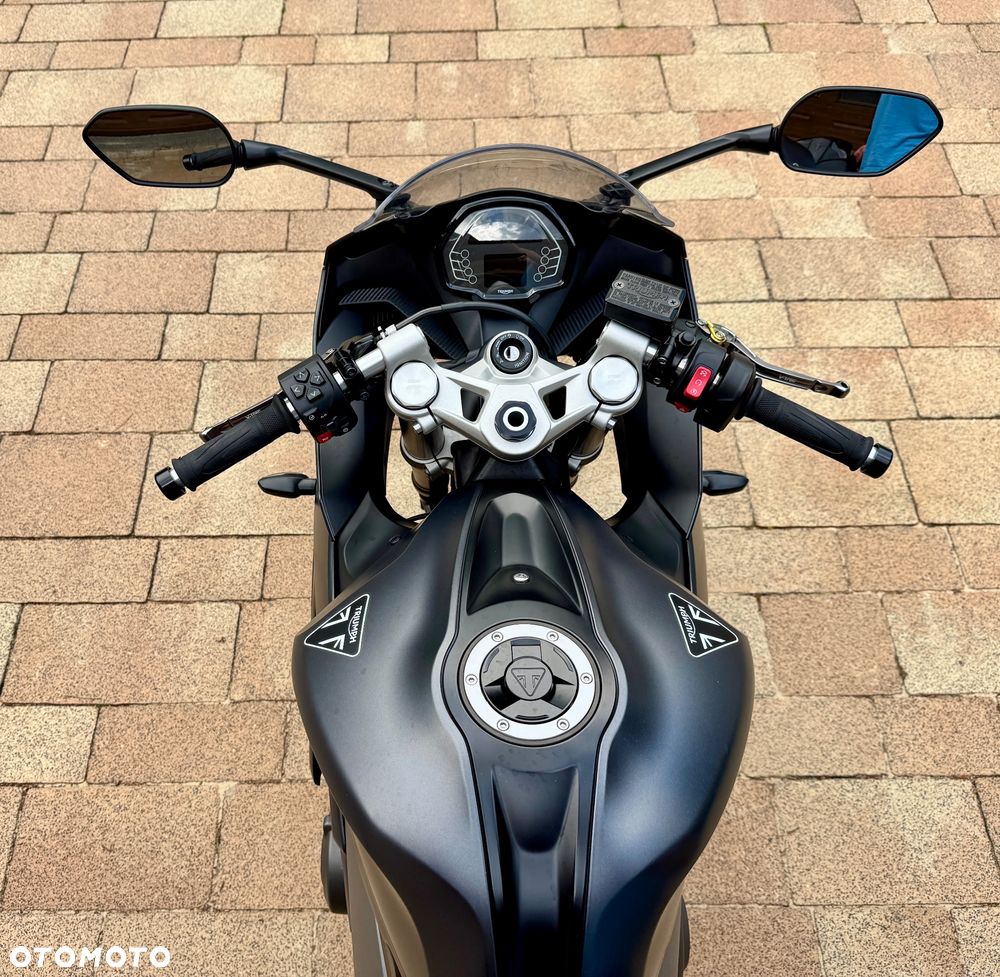Triumph Daytona - 28