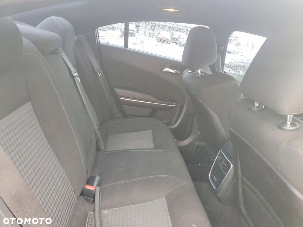 Dodge Charger 3.6 GT - 9