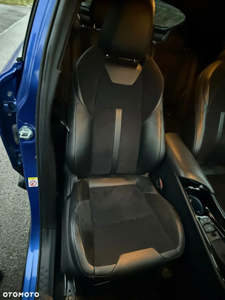 Toyota C-HR 1.8 Hybrid Selection - 23