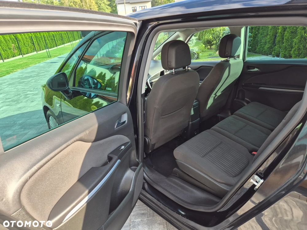 Opel Zafira 1.4 Turbo Innovation - 11