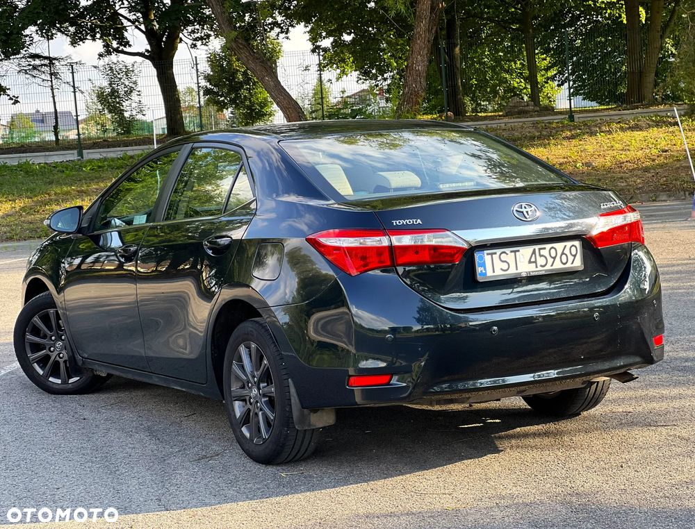 Toyota Corolla 1.6 Premium - 13