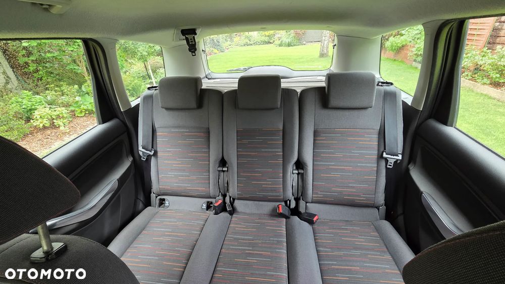 Ford C-MAX 1.6 FF Titanium - 17