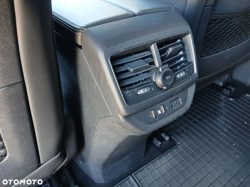 Peugeot 5008 1.6 PureTech GT Line S&S EAT8 - 25