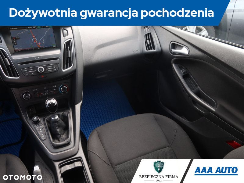 Ford Focus - 9