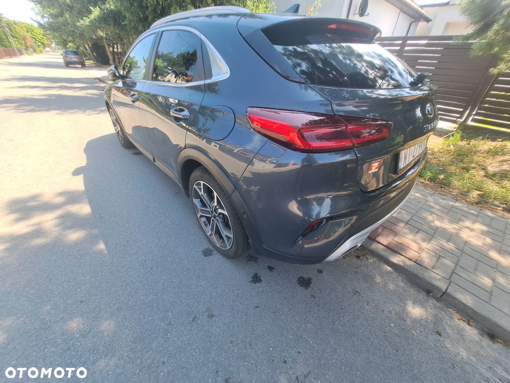 Kia XCeed 1.6 T-GDI L Business Line DCT - 3