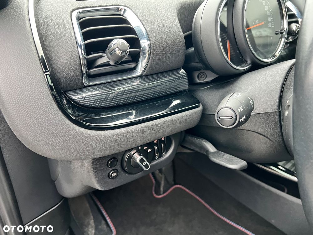 MINI Clubman Cooper D - 21