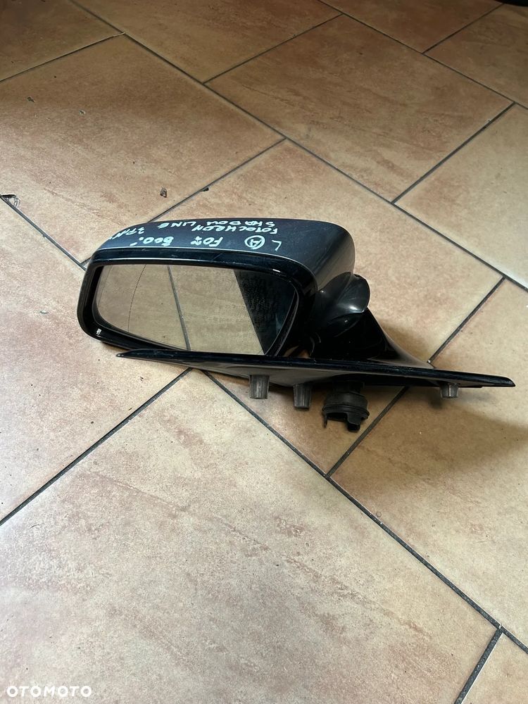 LUSTERKO BMW F07 5GT LEWE ANGLIK 3PIN FOTOCHROM SHADOWLINE