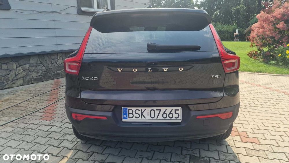 Volvo XC 40 - 2