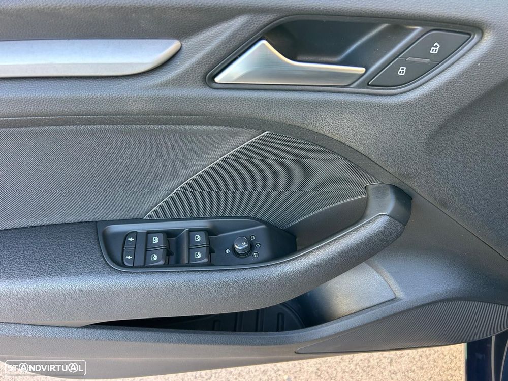 Audi A3 Limousine 30 TDI Design - 38