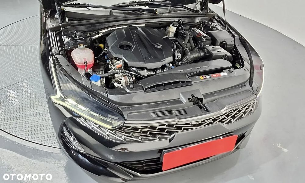 Kia K5 - 7
