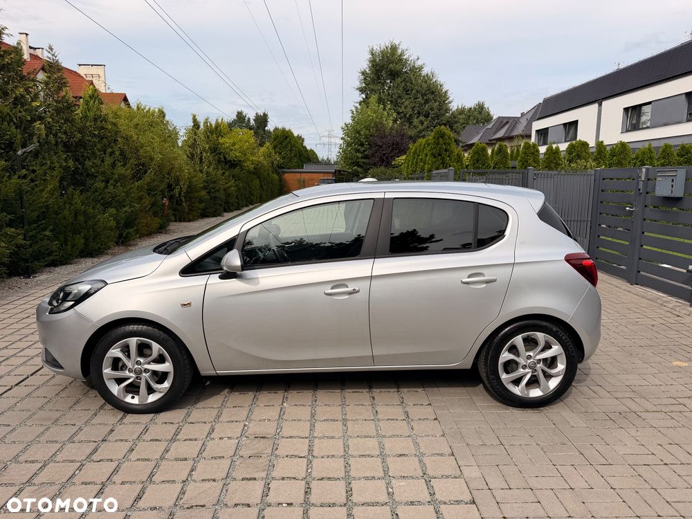 Opel Corsa 1.4 16V Cosmo - 2