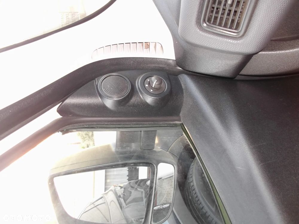 Fiat Doblo 1.3 16V Multijet Active - 9