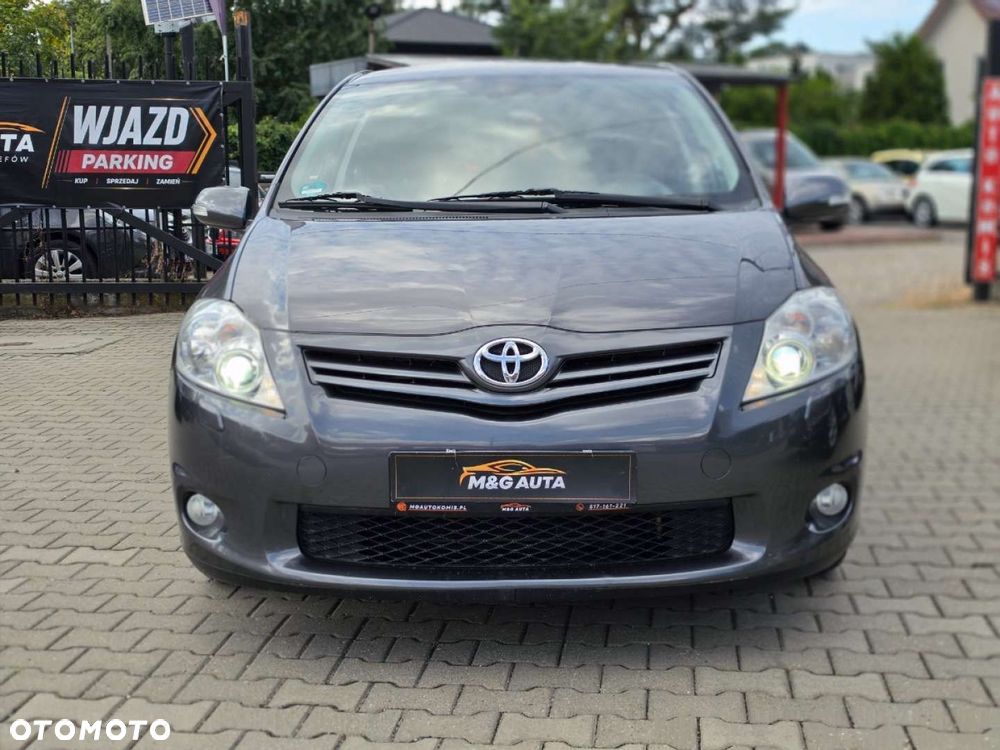 Toyota Auris - 3