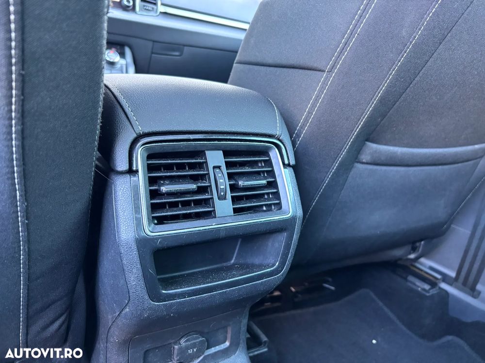 Skoda Karoq 1.0 TSI DSG Style - 27