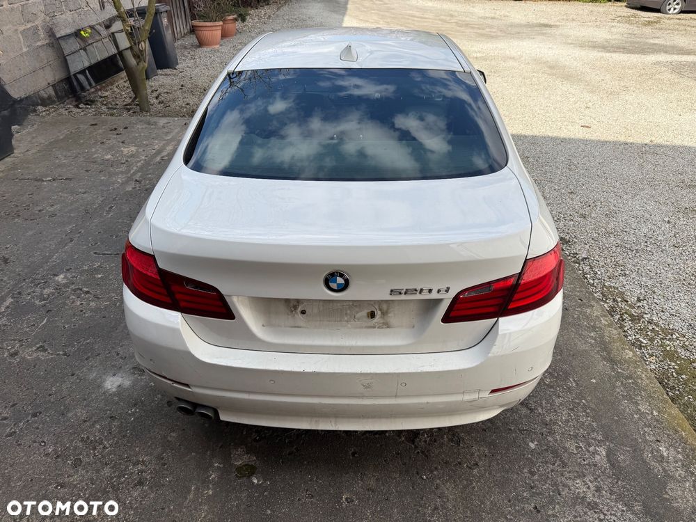 BMW Seria 5 520d - 4