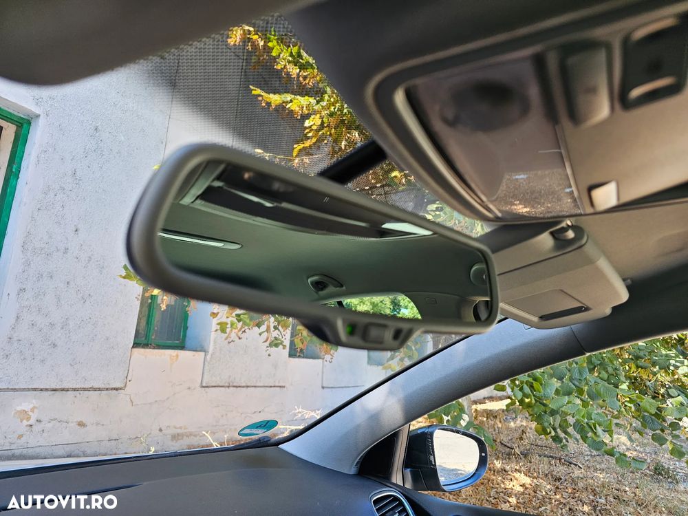 Volkswagen Golf 1.4 TSI Style - 24