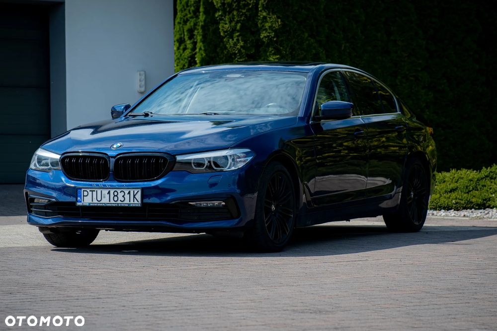 BMW Seria 5 530d xDrive Sport Line - 2