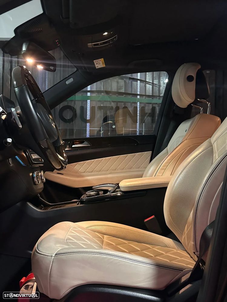 Mercedes-Benz GLS 350 d 4Matic 9G-TRONIC AMG Line - 11