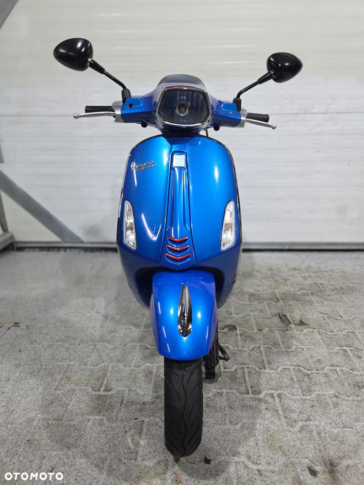 Piaggio Vespa - 16
