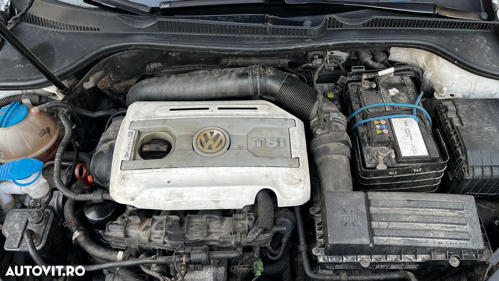 Volkswagen Golf 2.0 TSI GTI DSG - 17