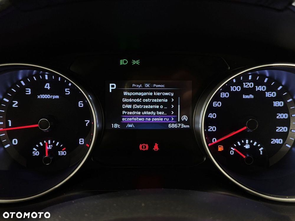 Kia XCeed - 20