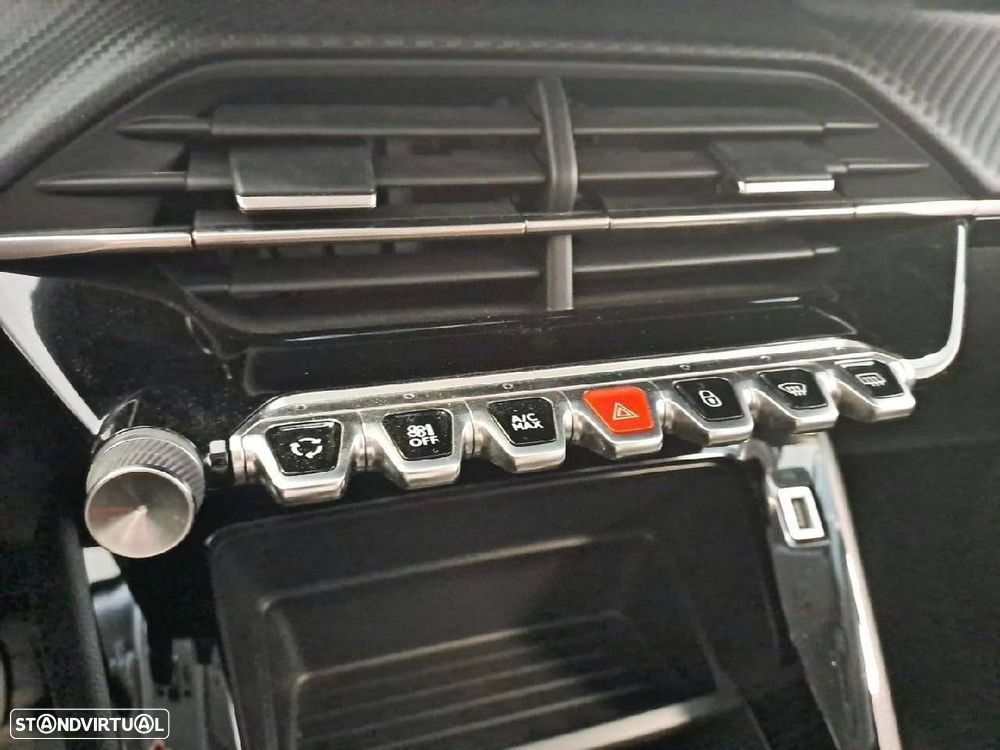 Peugeot 2008 1.5 BlueHDi Active Pack - 22