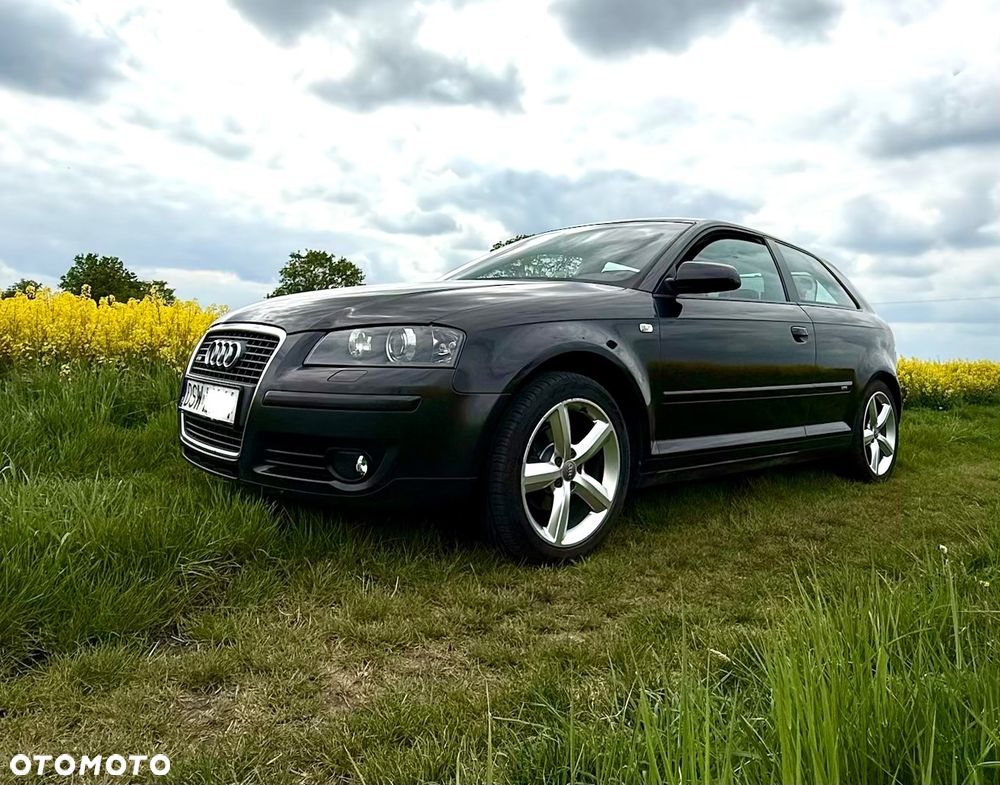 Audi A3 3-drzwiowe 1.9 TDI DPF S Line Sportpaket plus - 3